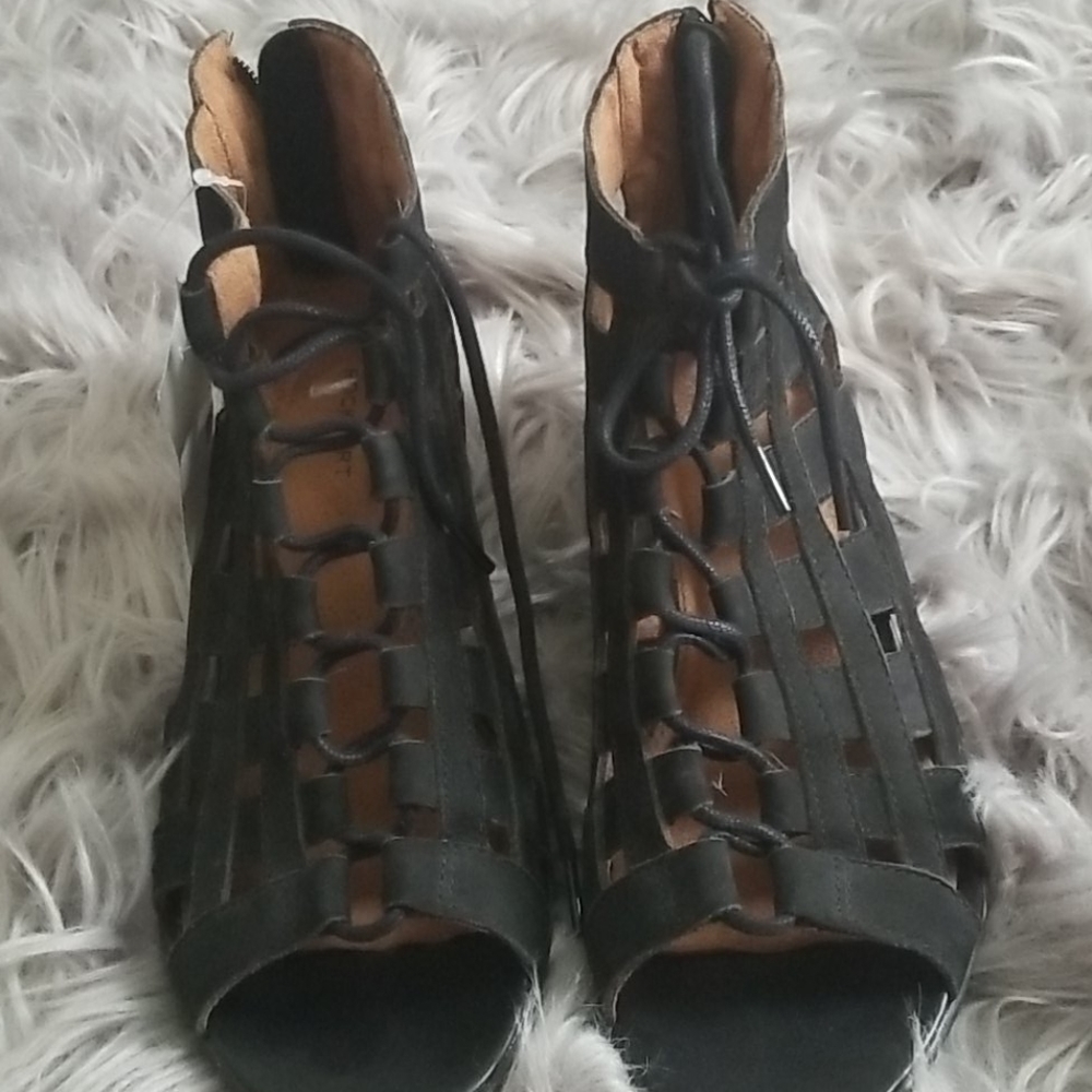 Rockport Shoes